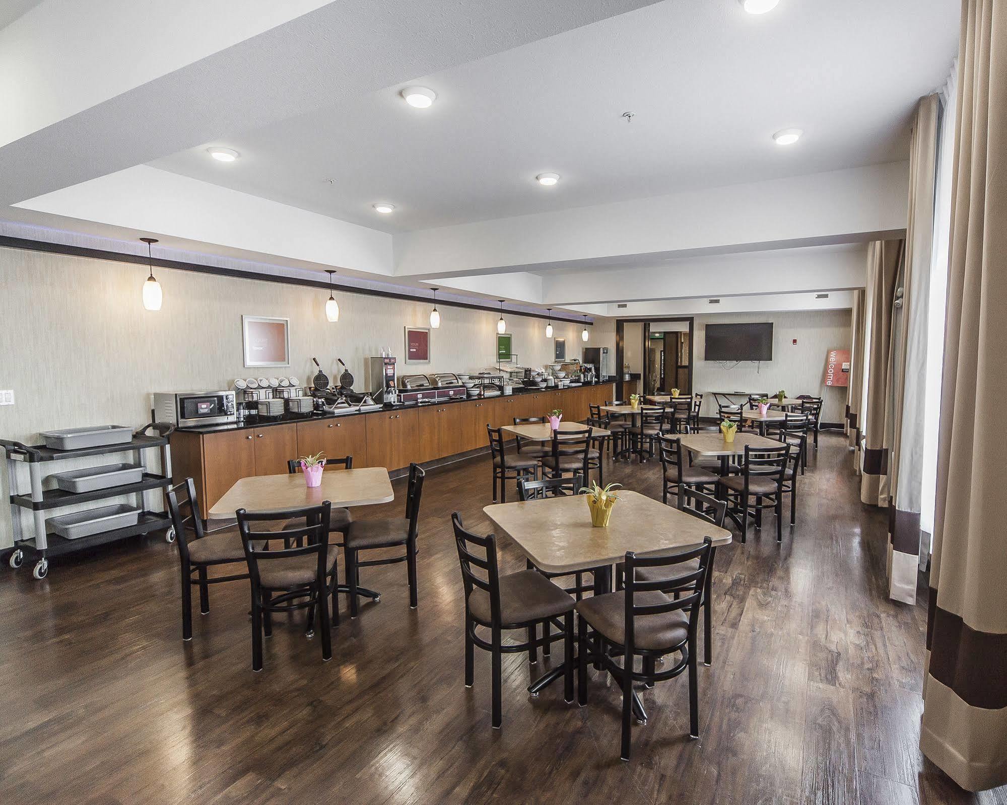 Comfort Inn & Suites Bonnyville Exteriér fotografie